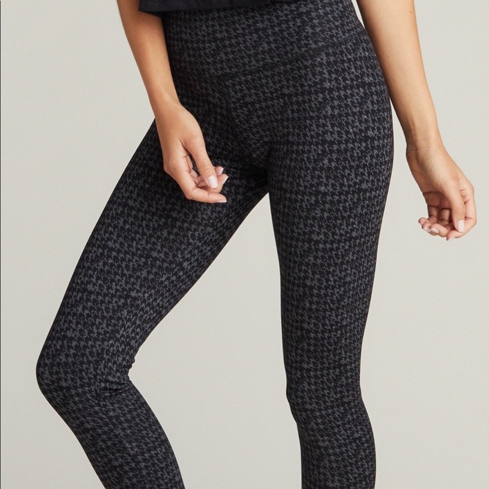Strut This Legging, Teagan Ankle. mini houndstooth